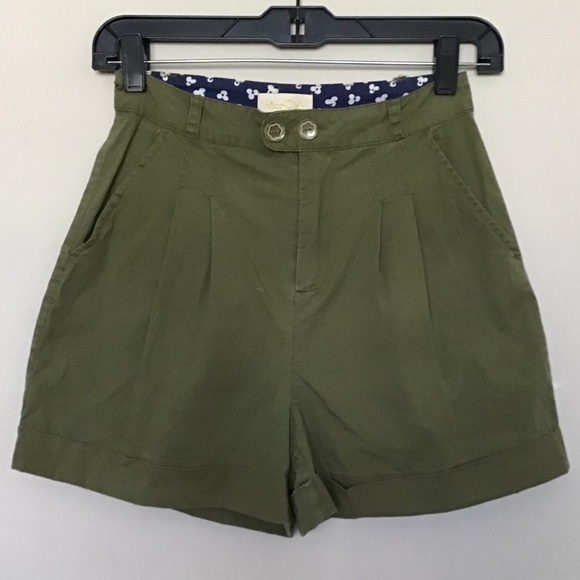 Modcloth Extra Small Army Green Flower Button Cotton Shorts with POCKETS!!! - Picture 1 of 6